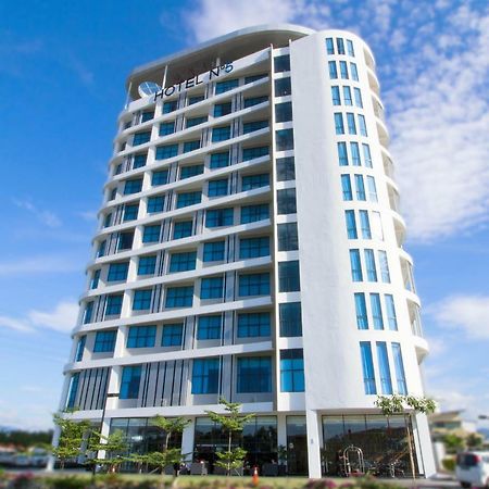 Hotel N°5 Kota Kinabalu Exteriör bild
