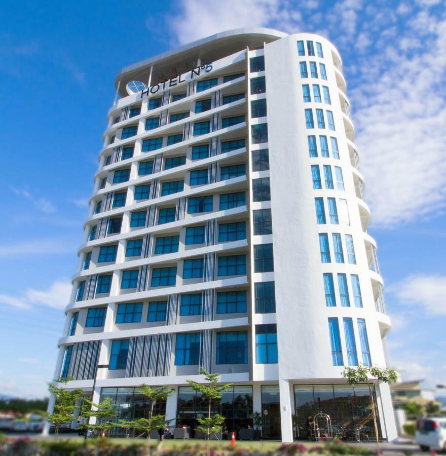 Hotel N°5 Kota Kinabalu Exteriör bild